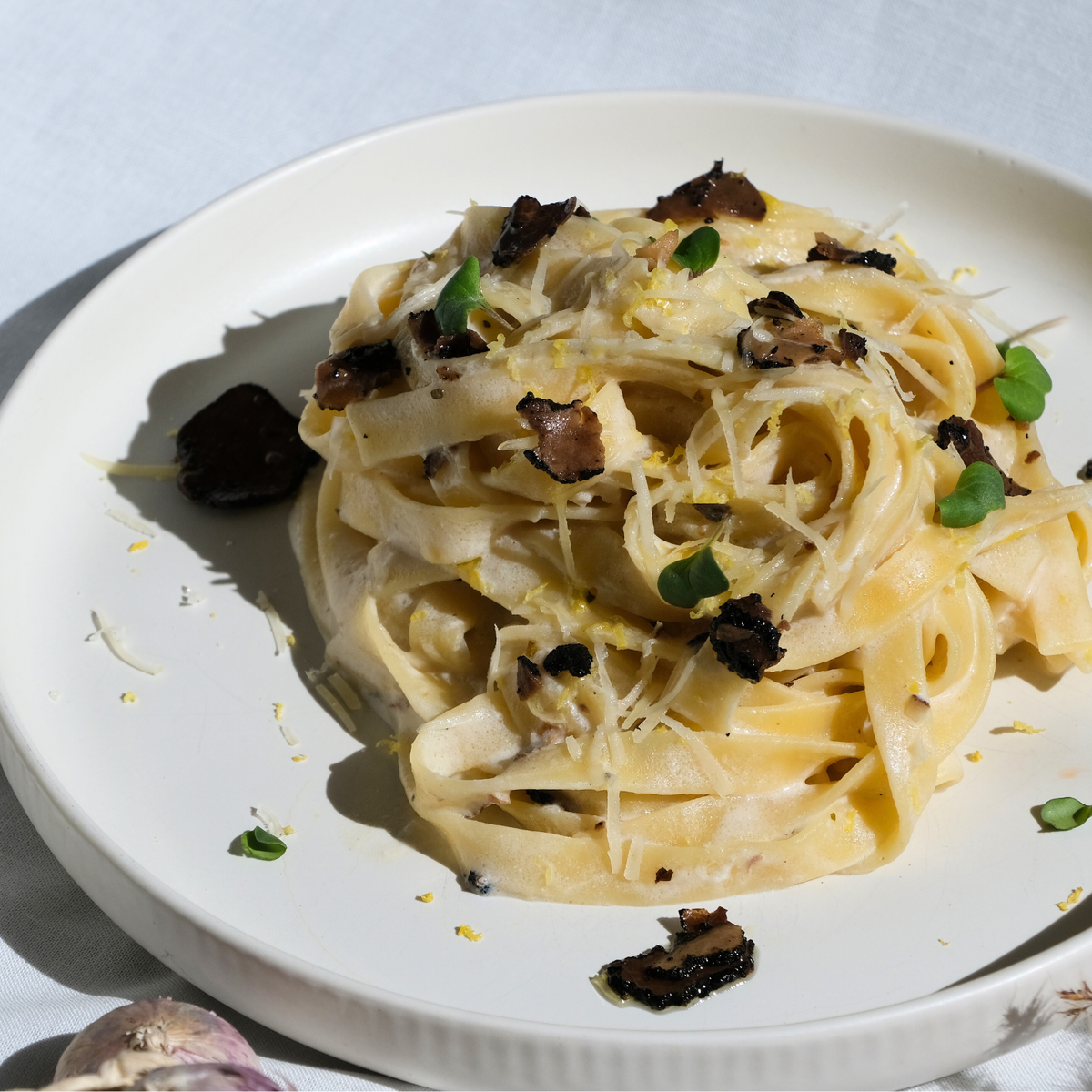 Tagliatelle mit gehobelten Trüffeln